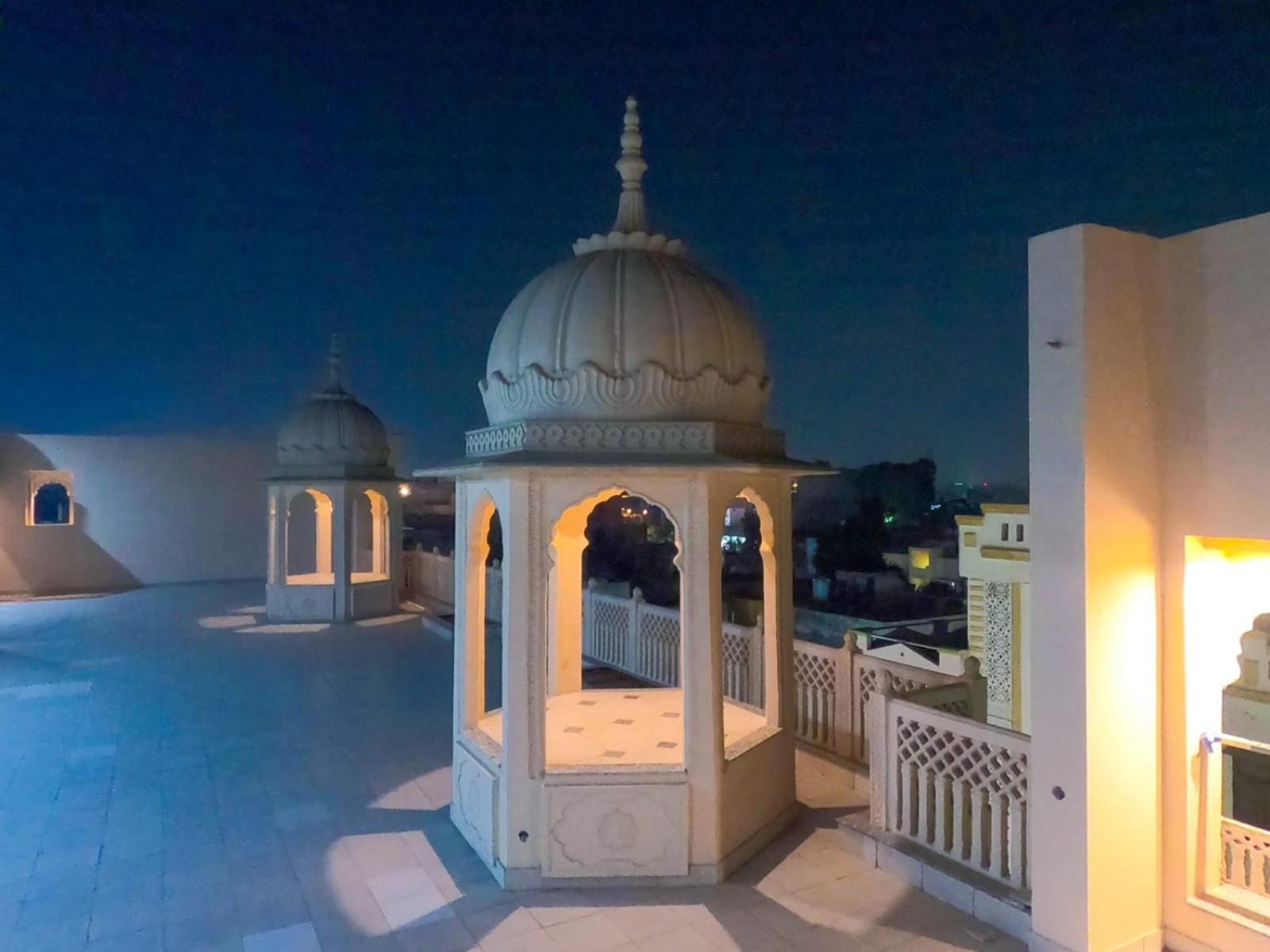 The Taj Vista Agra- Walking Distance To Taj Mahal Agra (Uttar Pradesh) Exterior foto